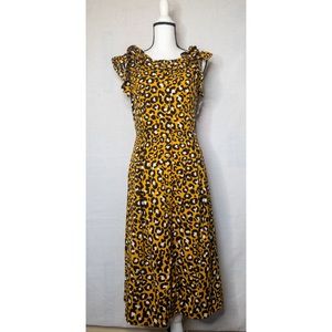 NWOT Who What Wear Ruffle Neckline Dress Small